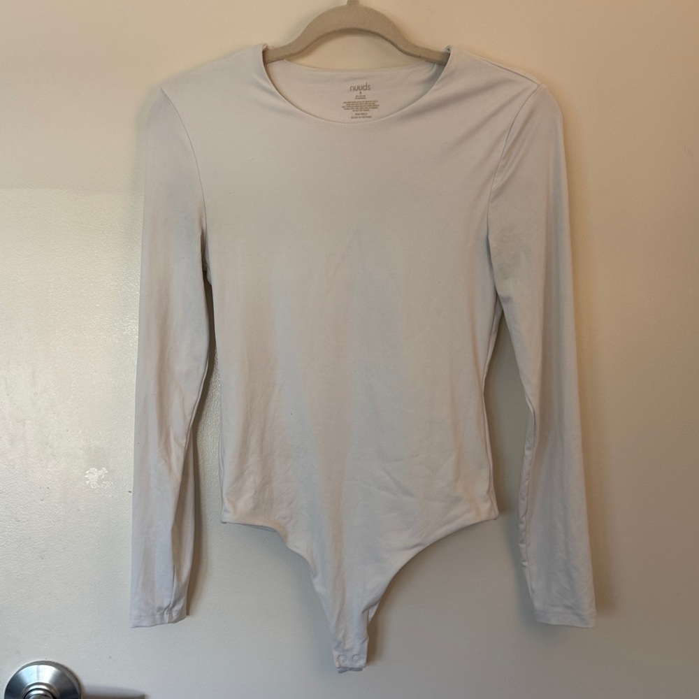nuuds Classic White Long Sleeve Bodysuit